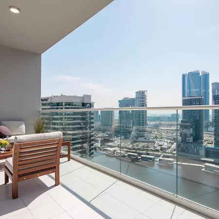 Frank Porter - Vera Residence Dubai Exterior photo